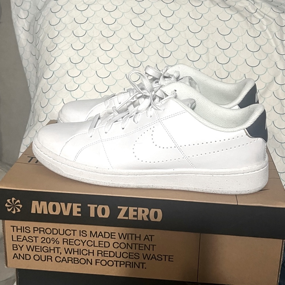 Nike Court Royale 2 NN size 11